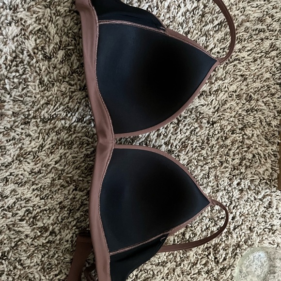 Lululemon bikini top (brown) – new without tags - Picture 2 of 3